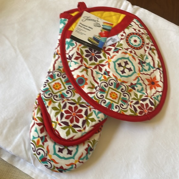 NWT Fiesta Puppet Mitt Pot Holder Oven Mitt Set Floral Print hot cold cotton - Picture 10 of 10